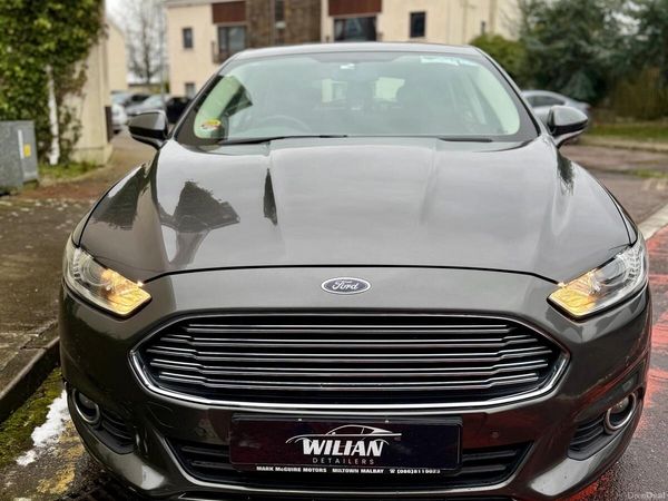 Ford Mondeo Hatchback, Diesel, 2015, Grey