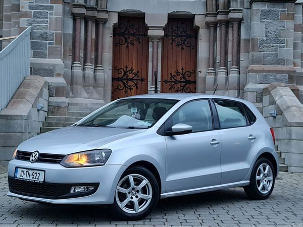 Volkswagen Polo Hatchback, Petrol, 2010, Silver