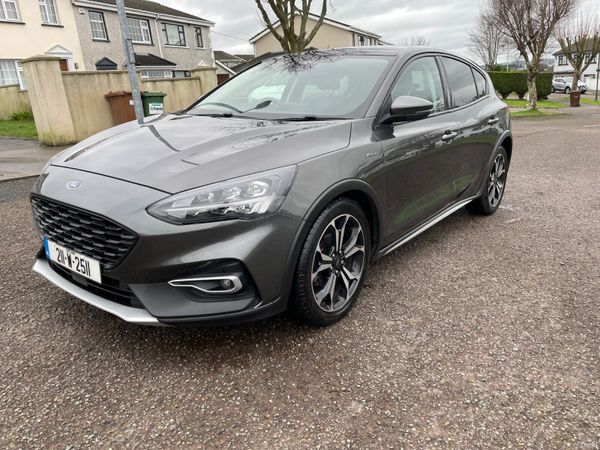 Ford Focus Hatchback, Diesel, 2021, Grey