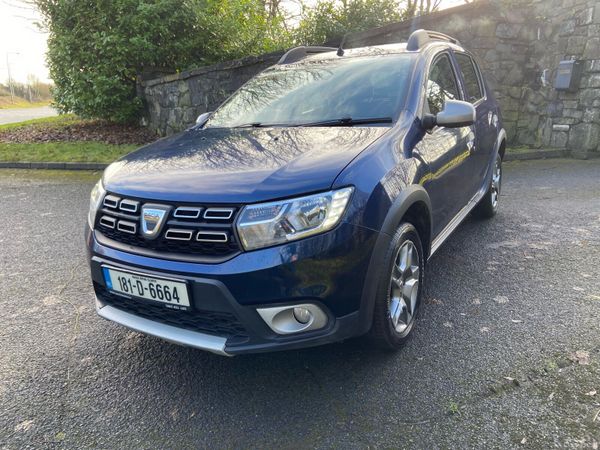 Dacia Sandero Stepway Hatchback, Diesel, 2018, Blue