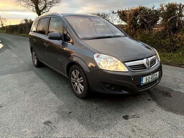 Vauxhall Zafira MPV, Diesel, 2011, Grey