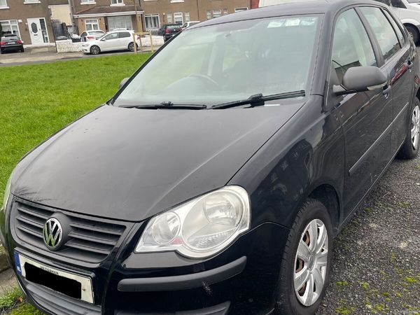 Volkswagen Polo Hatchback, Petrol, 2009, Black