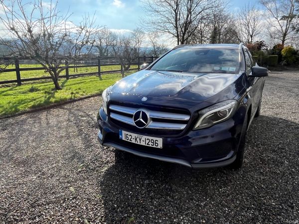 Mercedes-Benz GLA SUV, Diesel, 2016, Blue