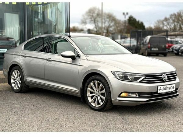 Volkswagen Passat Saloon, Diesel, 2015, Silver