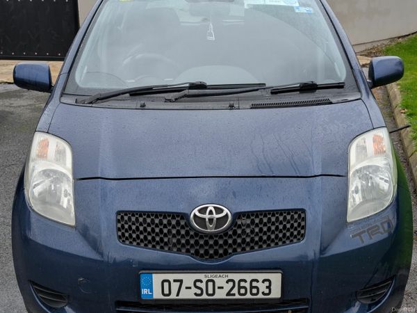Toyota Yaris Hatchback, Petrol, 2007, Blue
