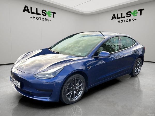 Tesla Model 3 Hatchback, Electric, 2021, Blue