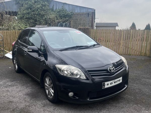 Toyota Auris Hatchback, Diesel, 2011, Black