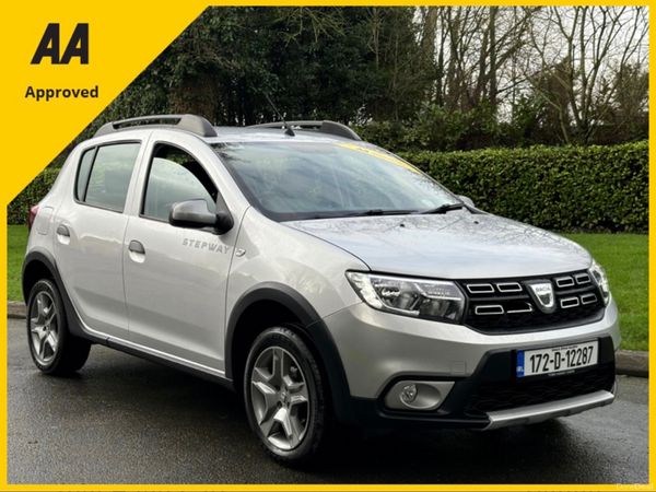Dacia Sandero Stepway Hatchback, Diesel, 2017, Grey