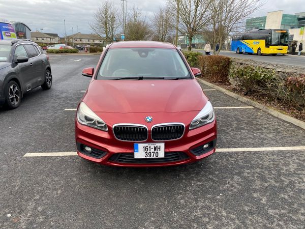 BMW 2-Series MPV, Petrol, 2016, Red
