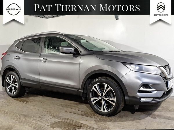 Nissan Qashqai MPV, Petrol, 2020, Grey