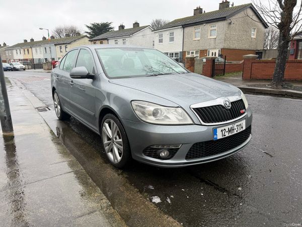 Skoda Octavia Hatchback, Diesel, 2012, Grey