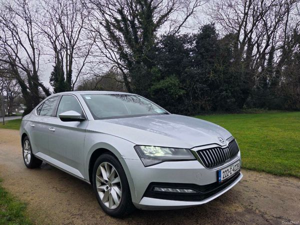 Skoda Superb Saloon, Diesel, 2022, Grey