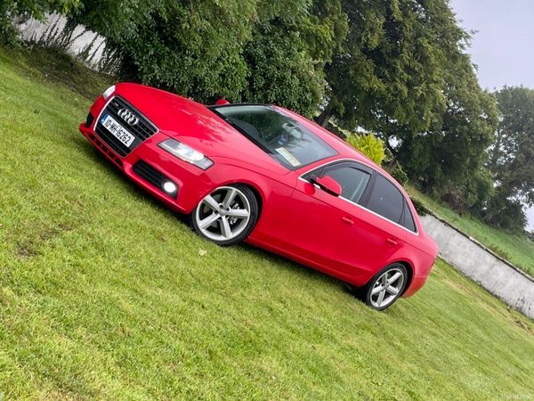 Audi A4 Saloon, Diesel, 2010, Red