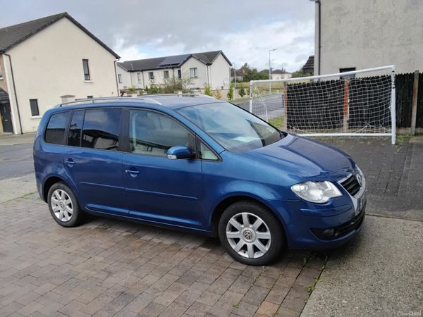 Volkswagen Touran MPV, Petrol, 2008, Blue