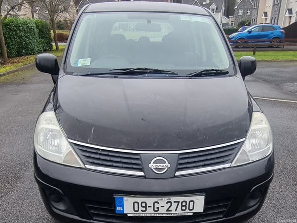 Nissan Tiida Hatchback, Diesel, 2009, Black