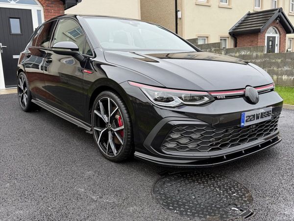 Volkswagen Golf Estate, Petrol, 2022, Black