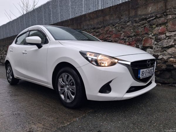 Mazda Demio MPV, Petrol, 2016, White