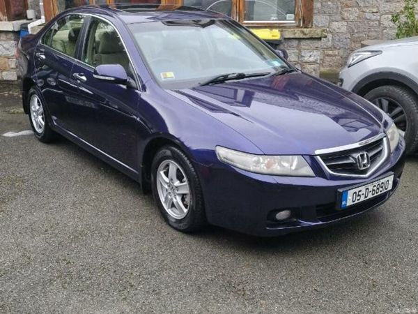 Honda Accord Saloon, Petrol, 2005, Blue