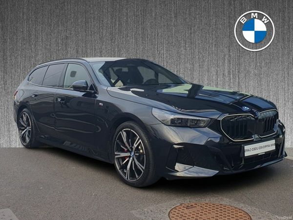 BMW 5-Series Estate, Petrol Plug-in Hybrid, 2025, Black