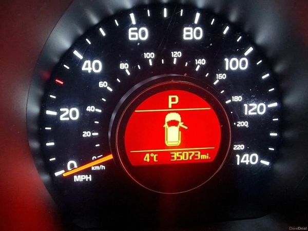 Kia Soul Hatchback, Diesel, 2019, White