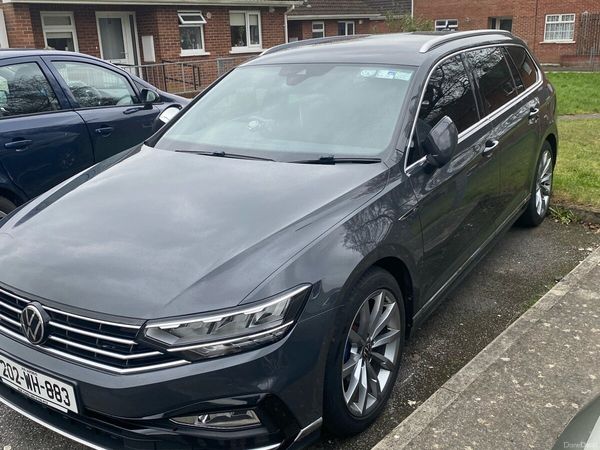 Volkswagen Passat Estate, Diesel, 2020, Grey