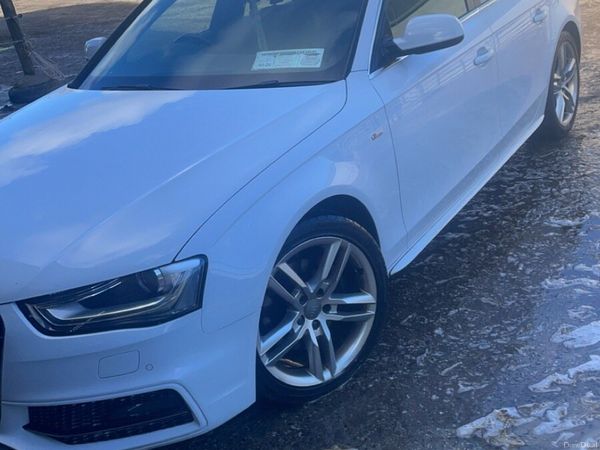 Audi A4 Saloon, Diesel, 2014, White