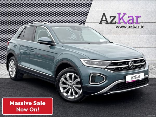 Volkswagen T-Roc SUV, Petrol, 2022, Blue