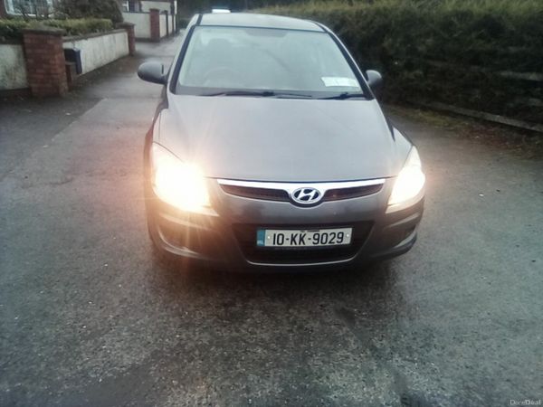 Hyundai i30 Hatchback, Diesel, 2010, Grey