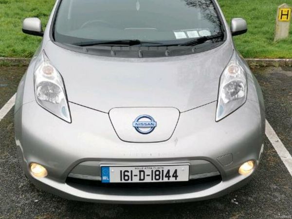 Nissan Leaf Hatchback, Electric, 2016, Silver