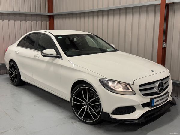 Mercedes-Benz C-Class Saloon, Diesel, 2016, White