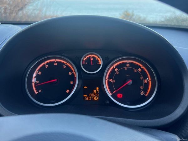 Vauxhall Corsa Hatchback, Petrol, 2010, Blue