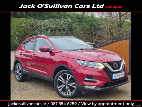Nissan Qashqai MPV, Diesel, 2019, Red