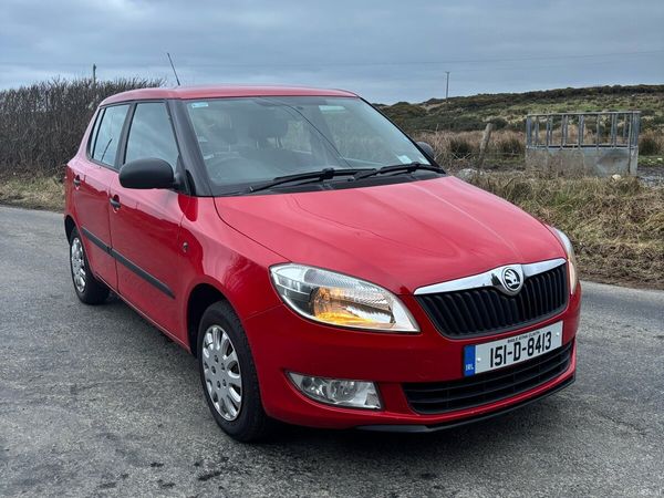 Skoda Fabia Hatchback, Petrol, 2015, Red