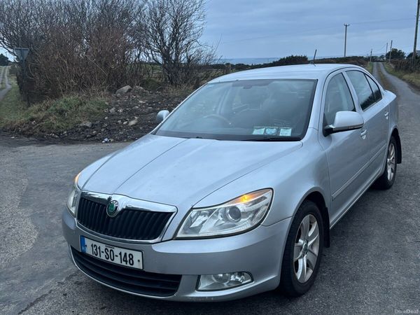 Skoda Octavia Saloon, Diesel, 2013, Silver