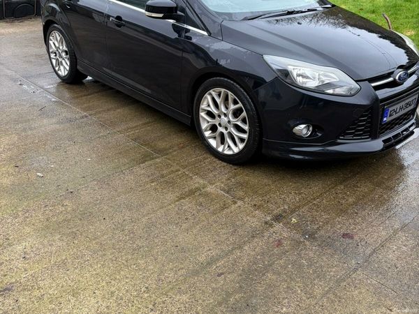Ford Focus Hatchback, Diesel, 2012, Black
