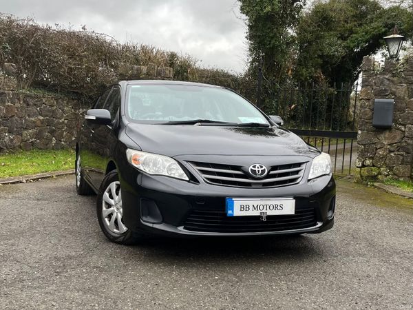 Toyota Corolla Saloon, Diesel, 2011, Black