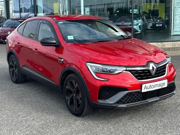 Renault Arkana Hatchback, Petrol, 2021, Red