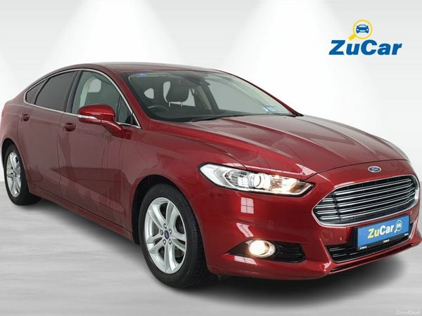 Ford Mondeo Hatchback, Diesel, 2017, Red