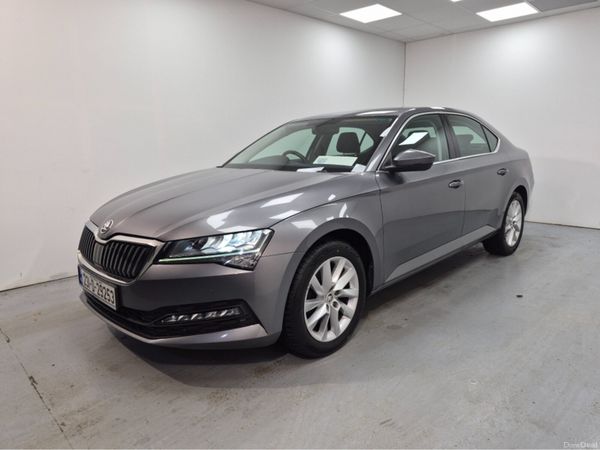 Skoda Superb Hatchback, Diesel, 2023, Grey