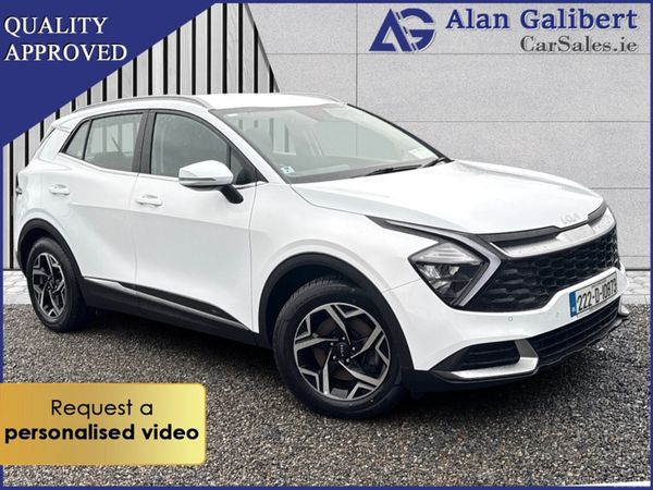 Kia Sportage MPV, Diesel, 2022, White