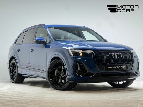 Audi Q7 SUV, Petrol Plug-in Hybrid, 2024, Blue