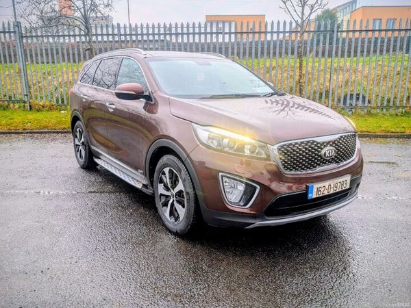 Kia Sorento SUV, Diesel, 2016, Red