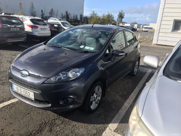 Ford Fiesta Hatchback, Petrol, 2010, Grey