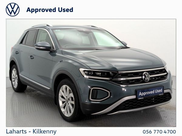 Volkswagen T-Roc SUV, Petrol, 2023, Blue