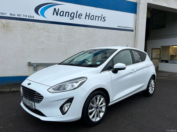 Ford Fiesta Hatchback, Petrol, 2021, White