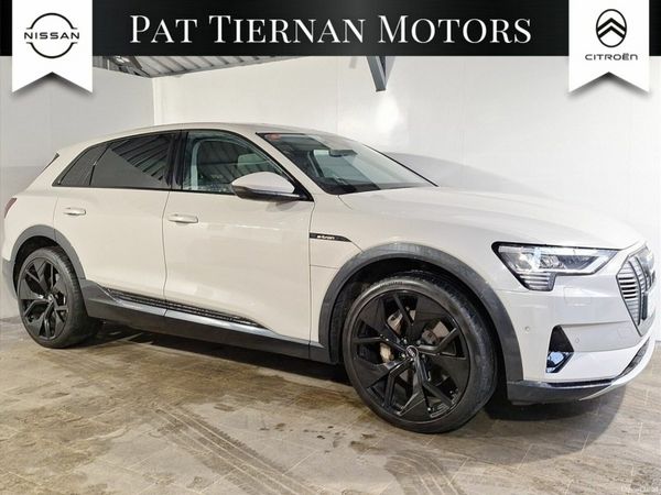 Audi e-tron Estate, Electric, 2022, Yellow