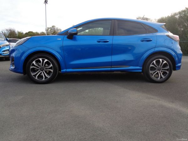 Ford Puma MPV, Petrol Hybrid, 2021, Blue