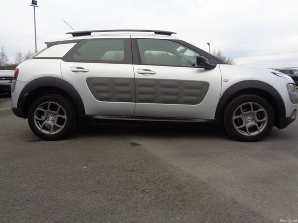Citroen C4 Cactus Hatchback, Diesel, 2015, Silver