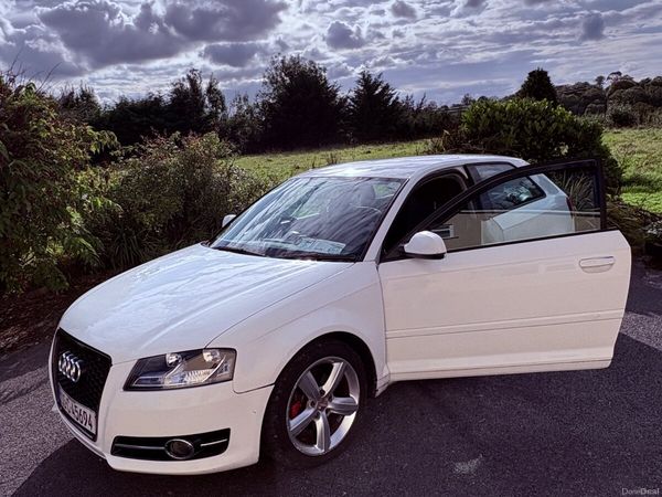 Audi A3 Hatchback, Diesel, 2010, White