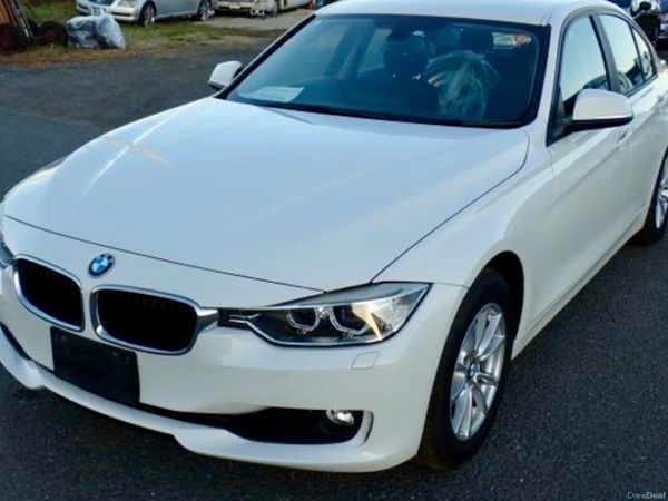 BMW 3-Series Saloon, Petrol, 2015, White